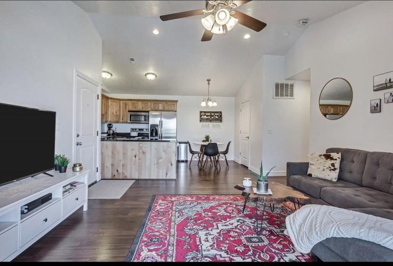 986 Ws #304 - Photo 3 of 19