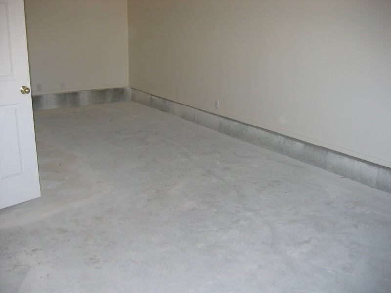 2733S S Bluff Rd #1 - Photo 7 of 7