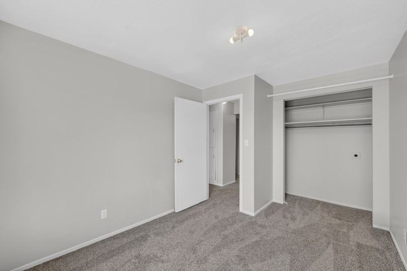 2336 E Heritage Way - Photo 7 of 8