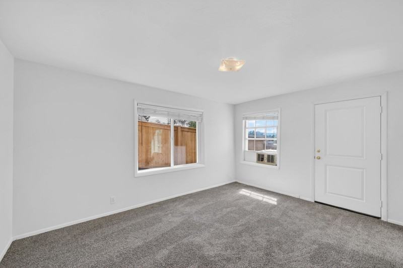2332 E Heritage Way - Photo 6 of 10