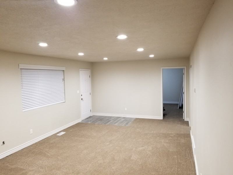 1289 W Michaelsen Way - Photo 7 of 24