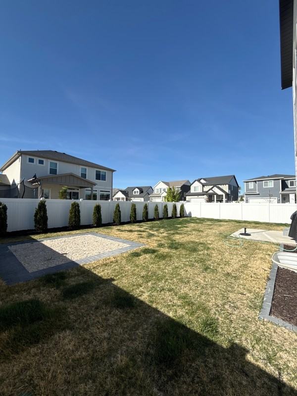 41 E Ferndell St - Photo 4 of 34