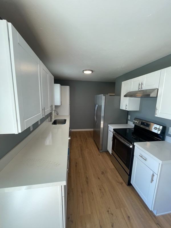 2861 W Cayenne Dr - Photo 4 of 24