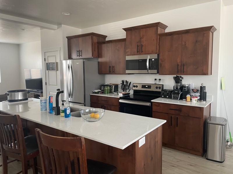 737 W Crystal Creek Rd - Photo 3 of 4