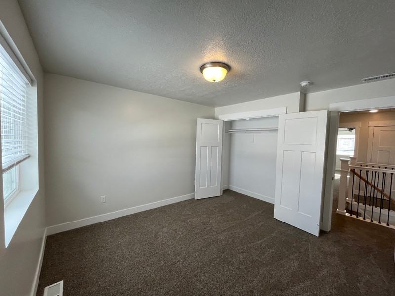 294 Nw - Photo 4 of 14