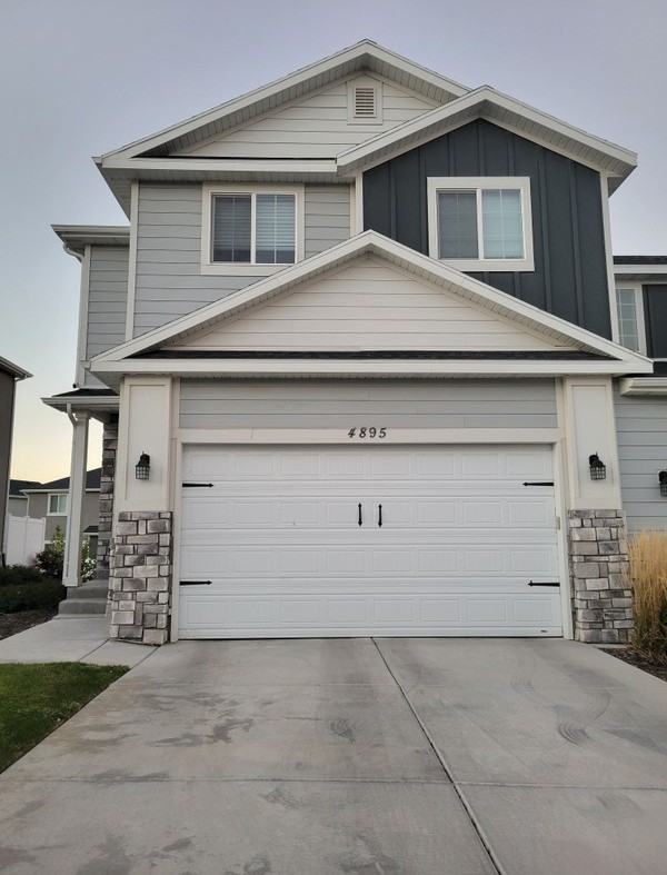 4895 E Lake Corner Dr - Photo 2 of 40