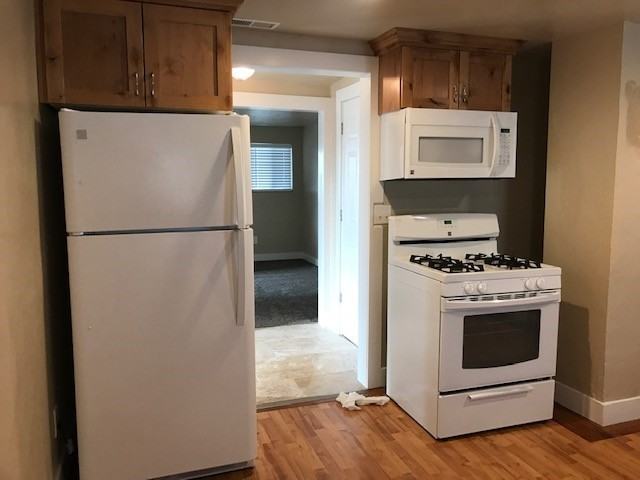 195 W Aly - Photo 5 of 21