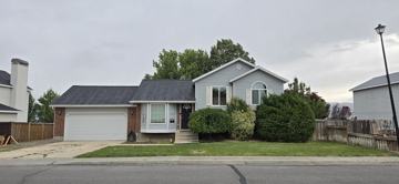 featured image of 2343 N Sunset Dr