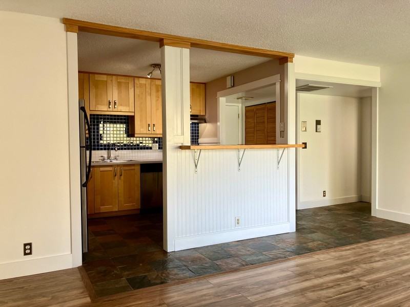 875 S Donner Way #2
