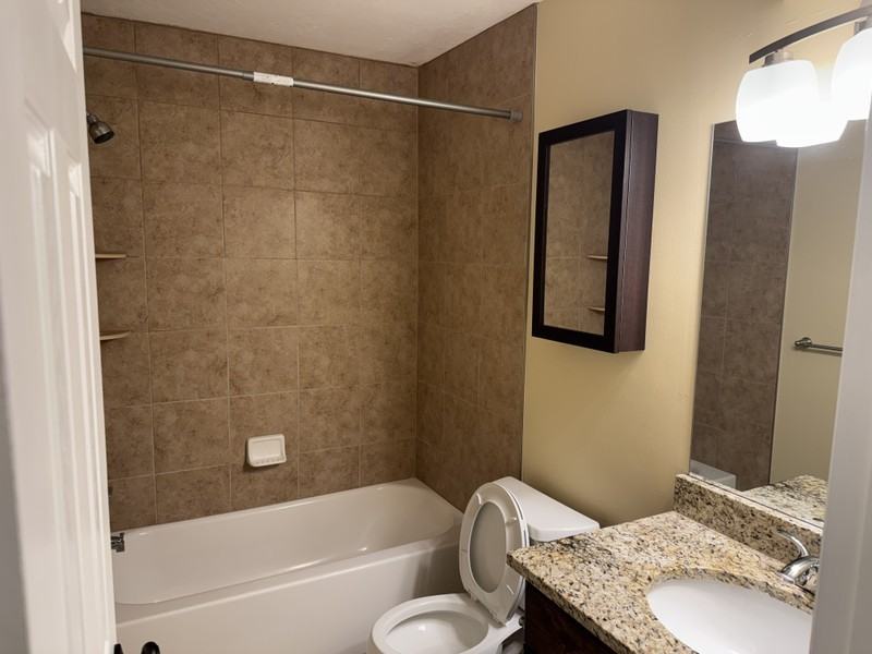 1190 E Waterside Cv #22 - Photo 5 of 12