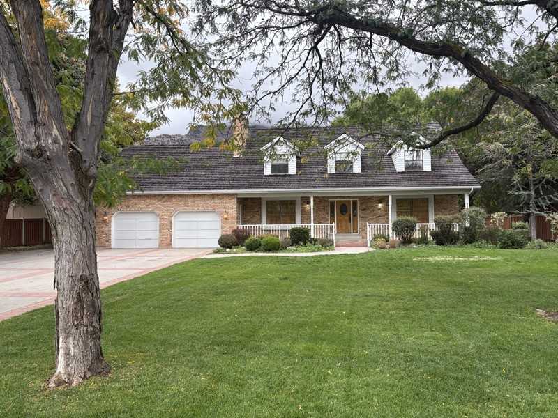 10436 N Edinburgh Dr - Photo 2 of 25