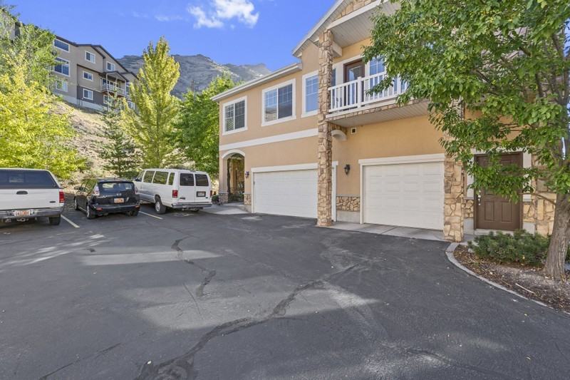 1061 Canyon Meadow Dr #3 - Photo 2 of 35