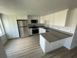 featured image of 946 N Olson Dr #1