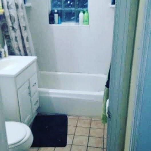 207 E Kelsey Ave - Photo 3 of 9