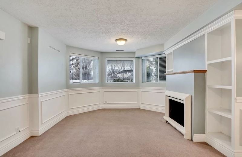 9441 S Wasatch View Cir - Photo 2 of 9