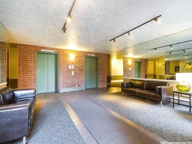 115 S St #601 - Photo 4 of 19