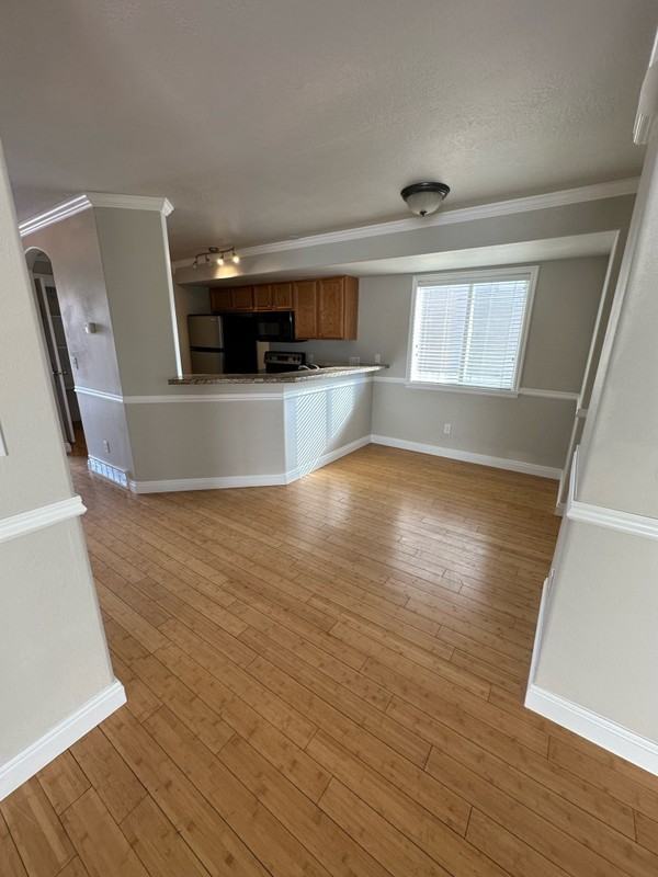 4961 W Buffalo Ct - Photo 5 of 13
