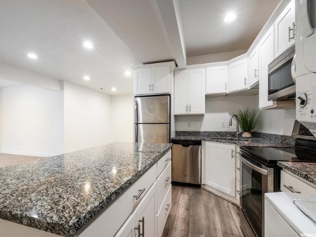 3890 W Young Lucerne Cir - Photo 4 of 37