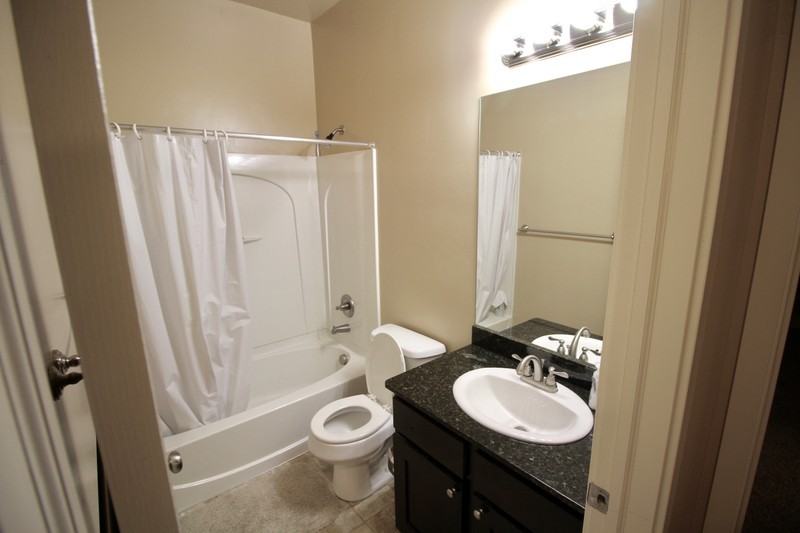 3734 S Prairiewood Dr - Photo 7 of 13