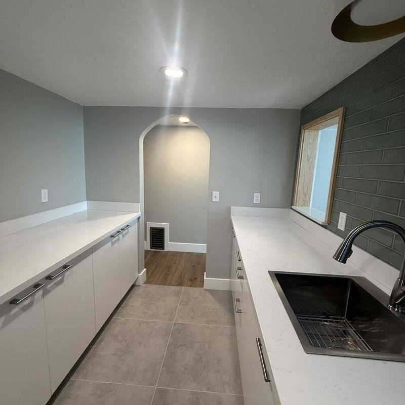 2027 S St #2 - Photo 3 of 10