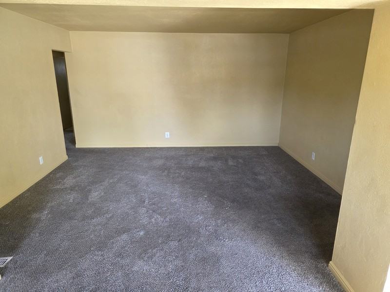 5041 Sw - Photo 3 of 13