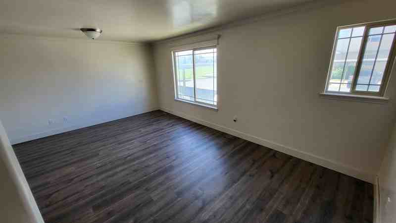 8045 N Plum Creek Dr #F1 - Photo 4 of 50