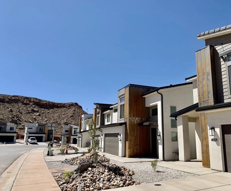 4095 E Phobos Ln - Photo 3 of 18