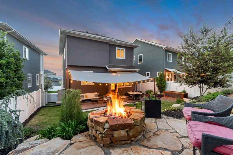 966 E Deer Arch Ln - Photo 5 of 22