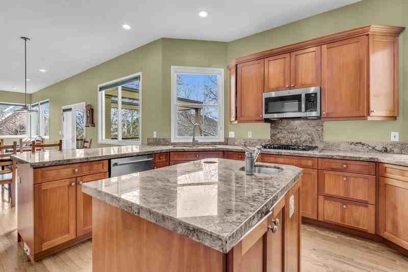 601 D St - Photo 5 of 24
