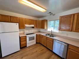 featured image of 75 S St #1