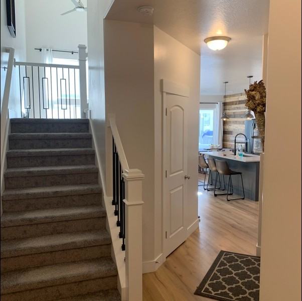271 Wn - Photo 2 of 27