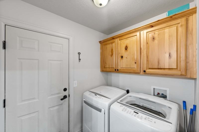 7102 N Mohican Dr - Photo 6 of 21