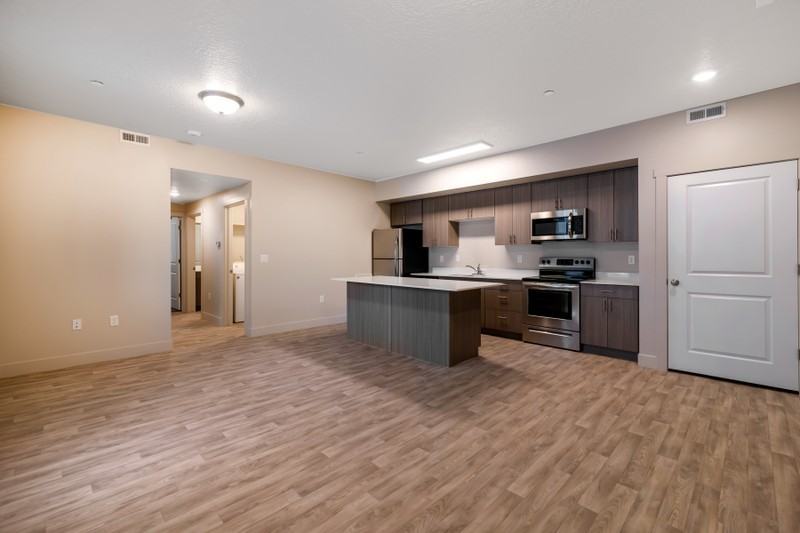 154 7th St #302 - Photo 2 of 20