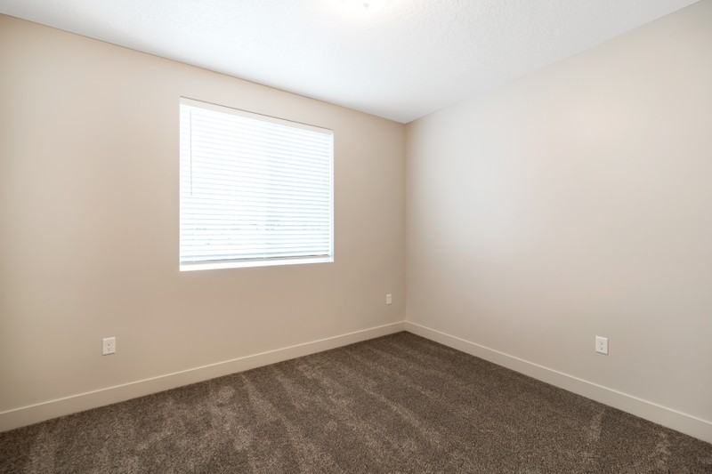 154 7th St #302 - Photo 4 of 20