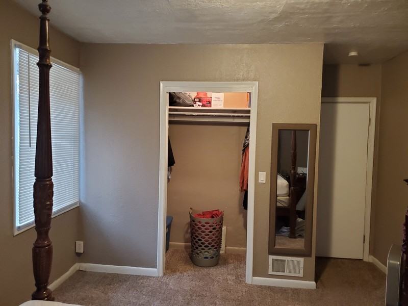 2767 Monroe Blvd - Photo 4 of 41