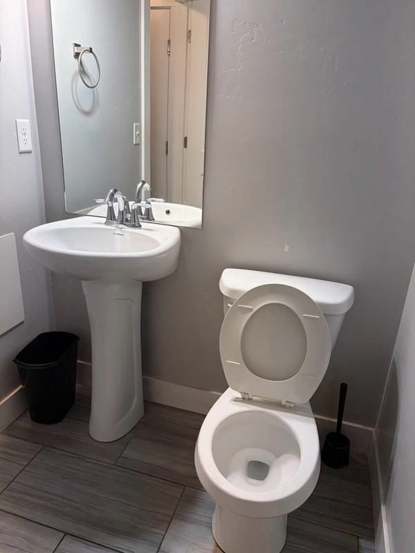 2412 Ne #1 - Photo 4 of 22