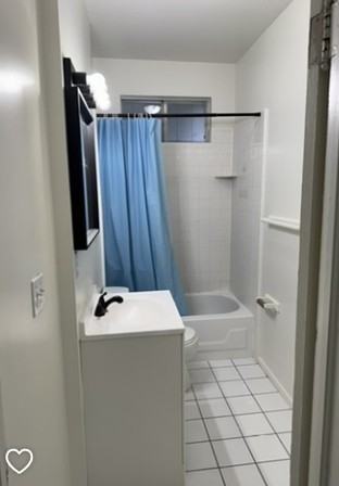 2906 S St - Photo 3 of 11