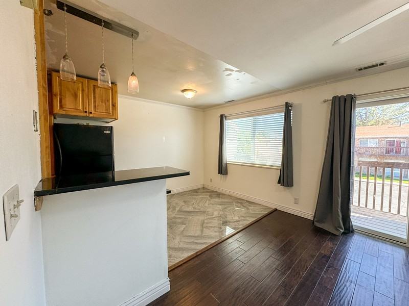 614 Sw #4 - Photo 4 of 19