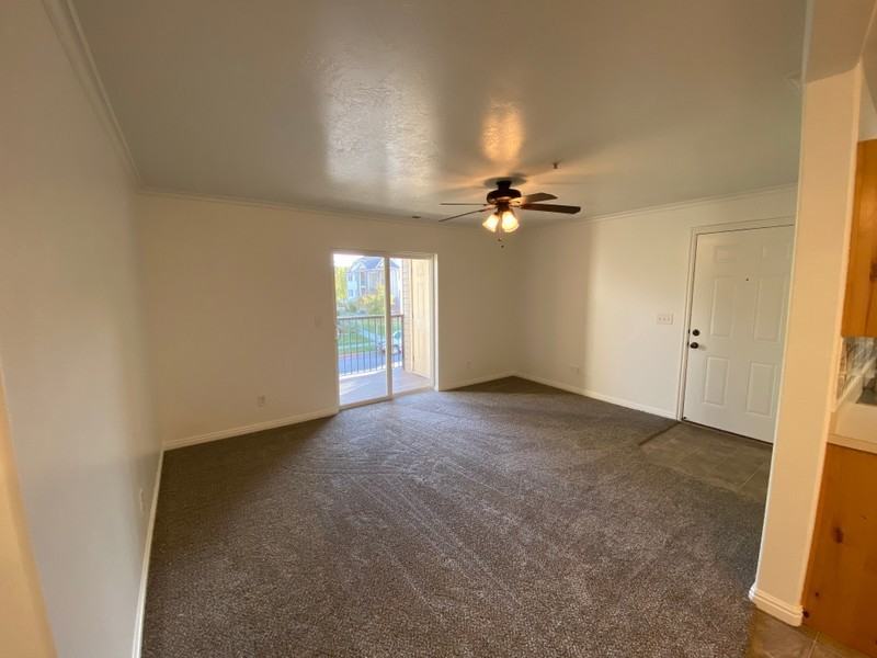 3445 E Ridge Route Rd #8 - Photo 3 of 18