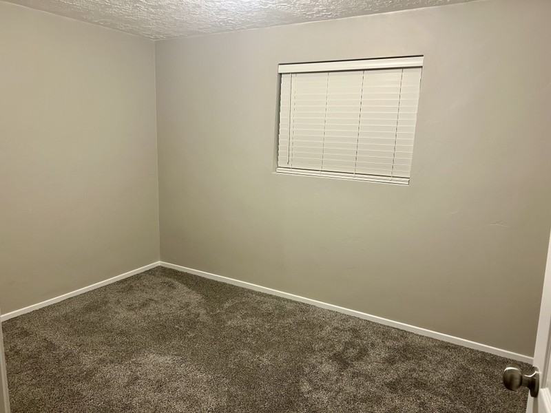 4947 S Jeremiah Cir - Photo 3 of 7