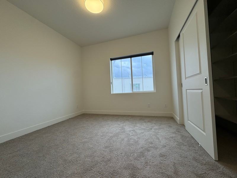 1788 S Main St - Photo 7 of 11