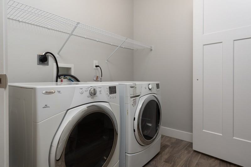 2148 W Main St - Photo 7 of 21