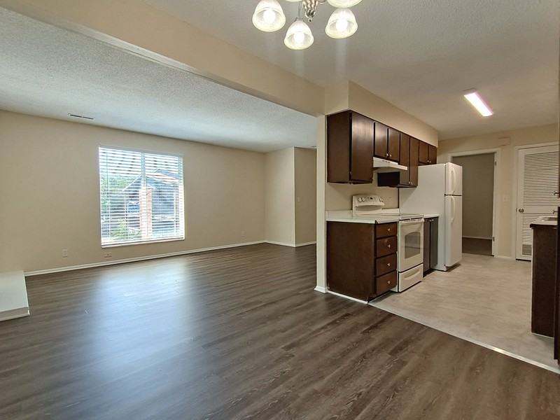 4536 Sw #12 - Photo 5 of 18