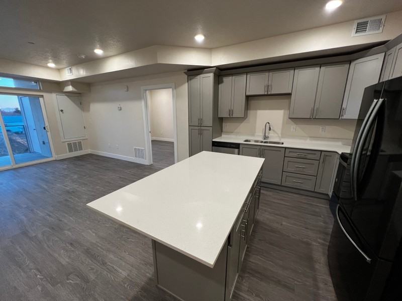 2101 N Main St #210