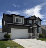 featured image of 132 N Foxmoor Way