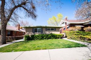 featured image of 1179 E Blaine Ave #1