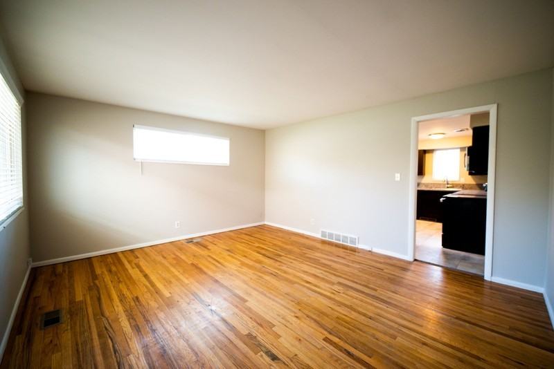 1179 E Blaine Ave #1 - Photo 7 of 22