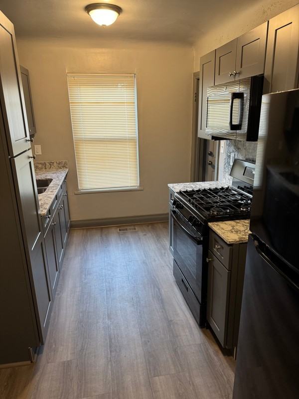 51 Spokane Dr #2 - Photo 2 of 8