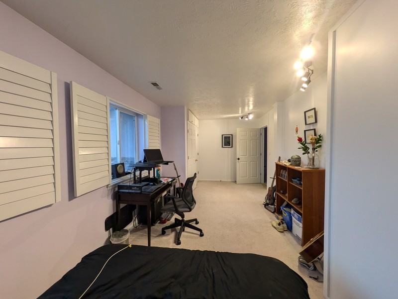 3636 S St - Photo 4 of 21