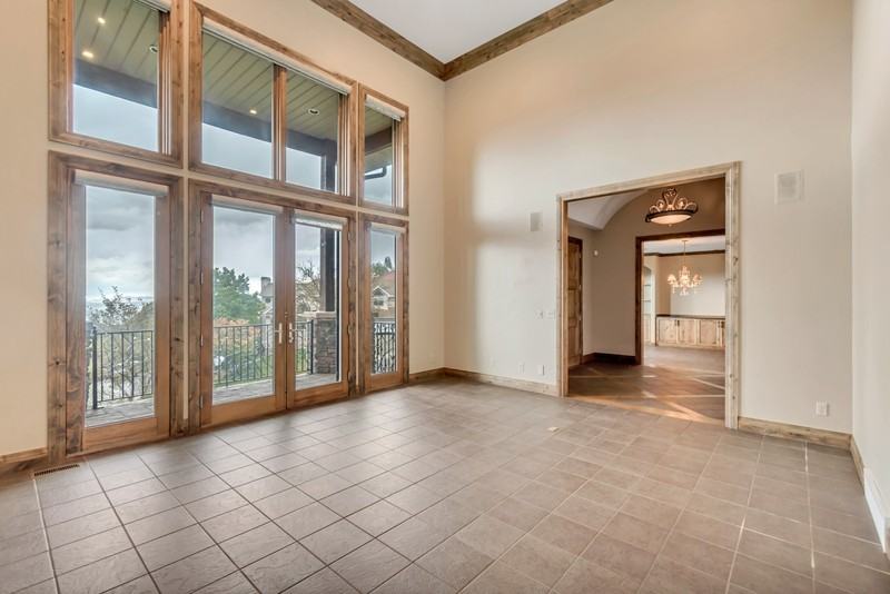 3608 E Crest Mount Cir - Photo 5 of 39